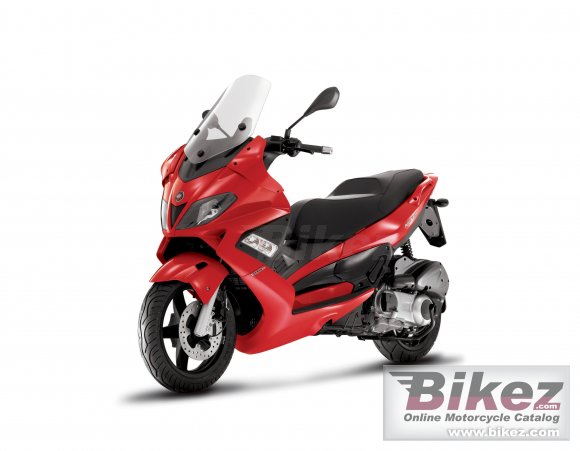 2012 Gilera Nexus photo